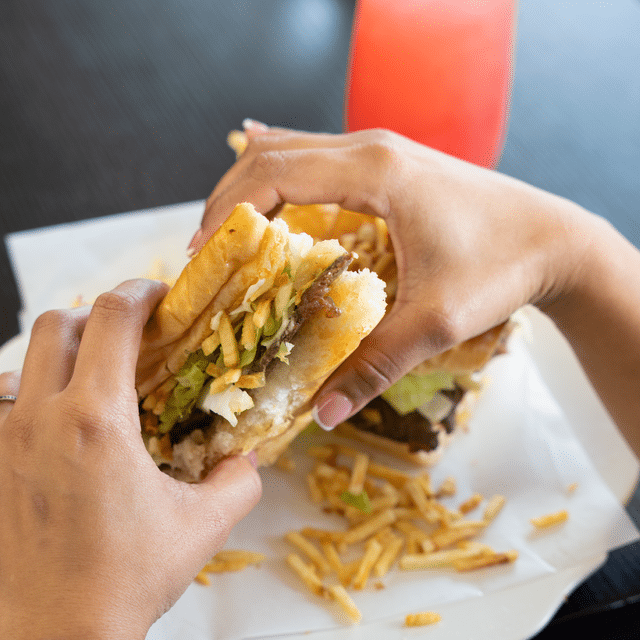 La Capital de los Jugos - Donde los Sabores Cubanos Cobran Vida | Fresh and Homemade: The Story Behind Our Latin Meals